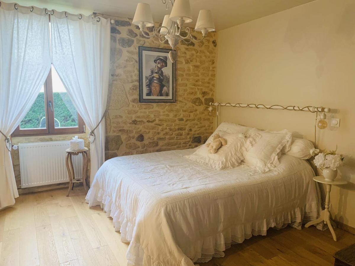 Vila L'Ecrin Des Symes Simeyrols Exteriér fotografie